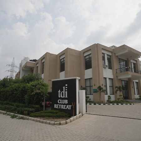 Tdi Club Retreat Sector-110 호텔 Mohali 외부 사진