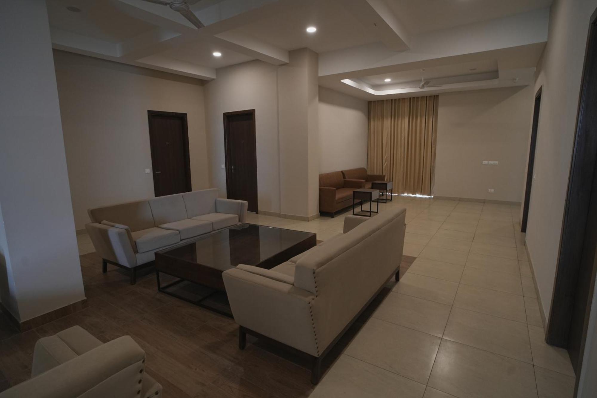 Tdi Club Retreat Sector-110 호텔 Mohali 외부 사진